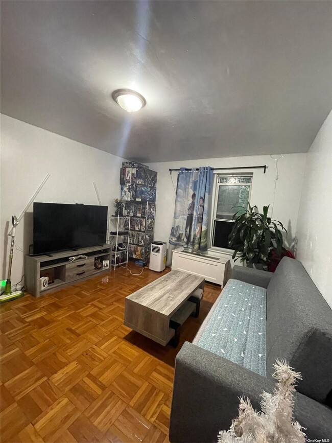 Foto del edificio - 35-91-91 161st St