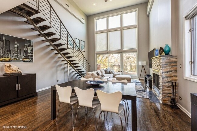 Foto del edificio - 927 N Hermitage Ave