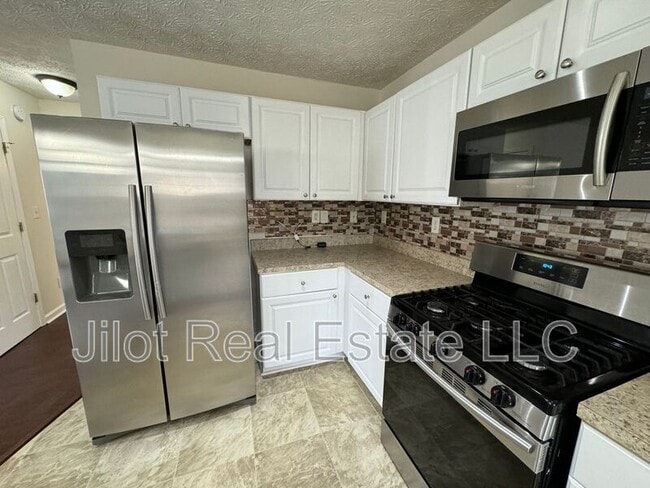 Building Photo - 5376 Sorrells Path