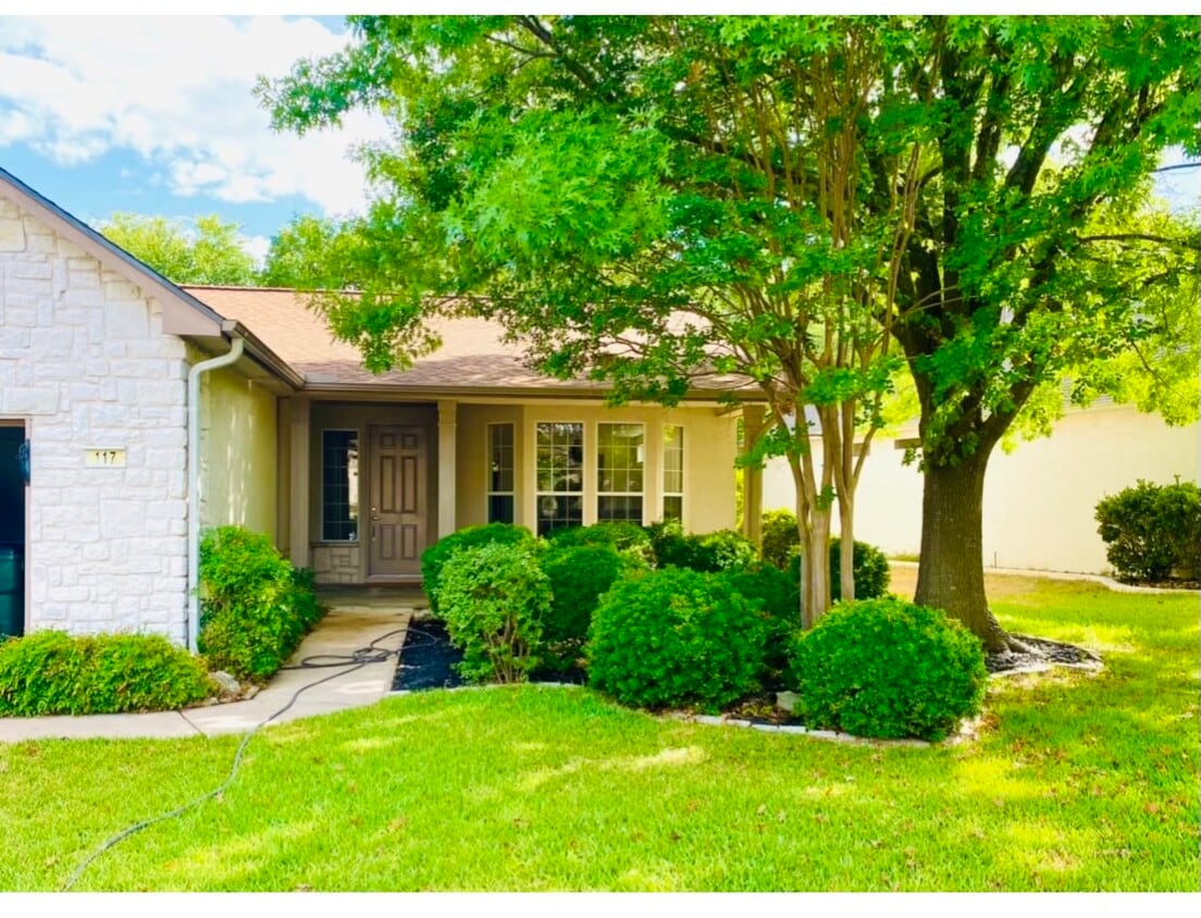 117 Enchanted Dr, TX 78633 House for Rent in