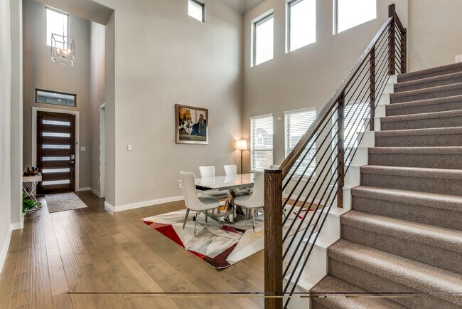 Building Photo - 3528 Hollow Pine Dr