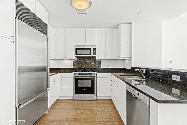 Foto del edificio - 60 E Monroe St