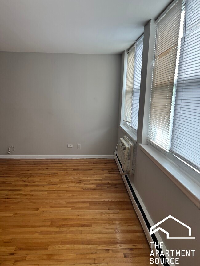Foto del edificio - 6415 N Sheridan Rd