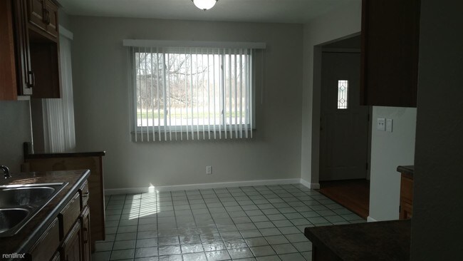 Foto del edificio - 1917 Northover Rd