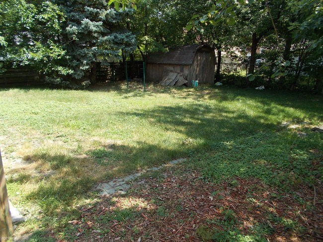 Building Photo - 3041 Green St