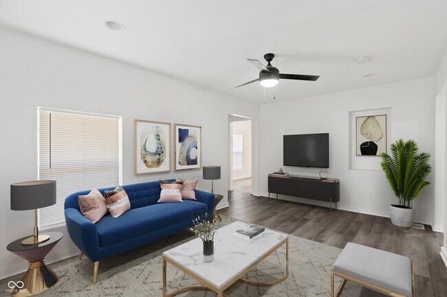 Foto del edificio - 3644 N Parker Ave