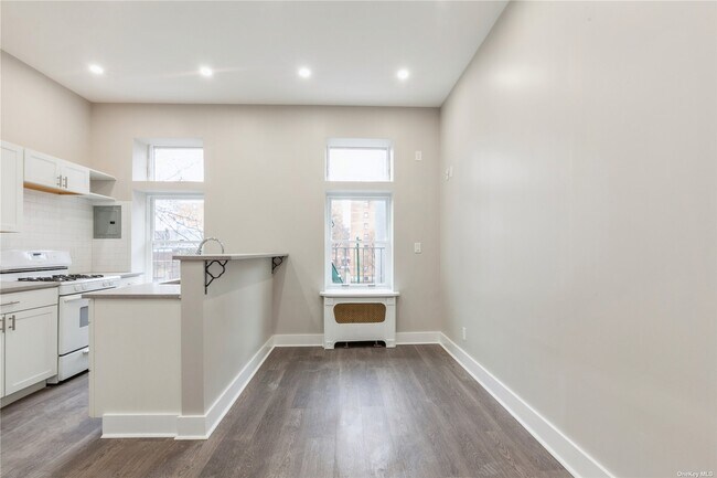 Foto del edificio - 344 E 116th St