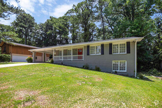 Building Photo - 3427 Forrest Hills Dr