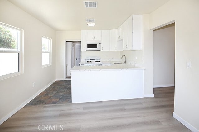Building Photo - 10709 Sherman Pl