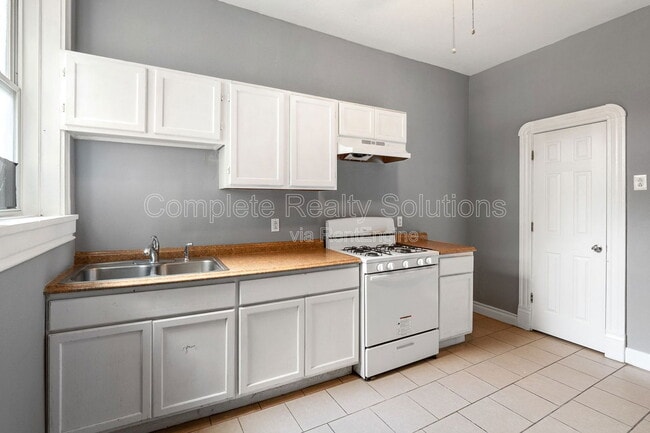 Foto del edificio - 5130 Kensington Ave