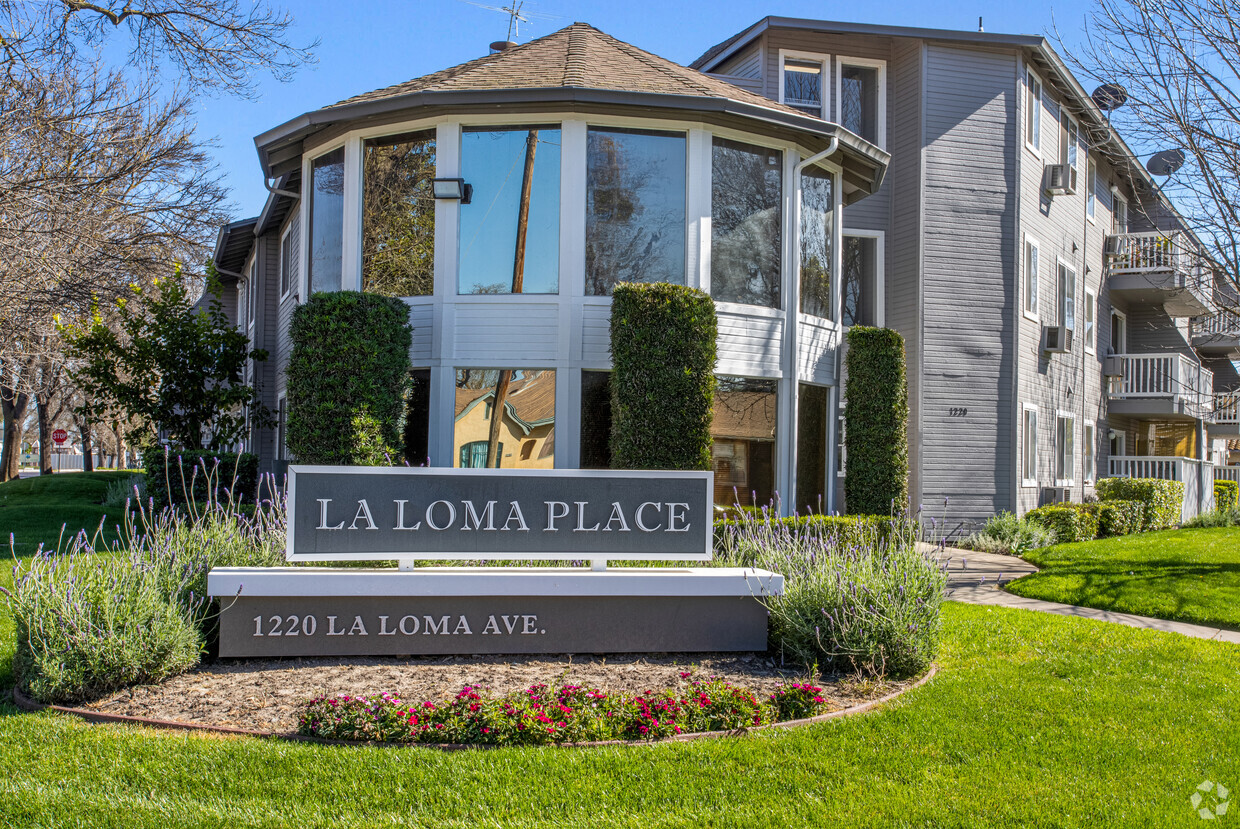 Primary Photo - La Loma Senior Apartments