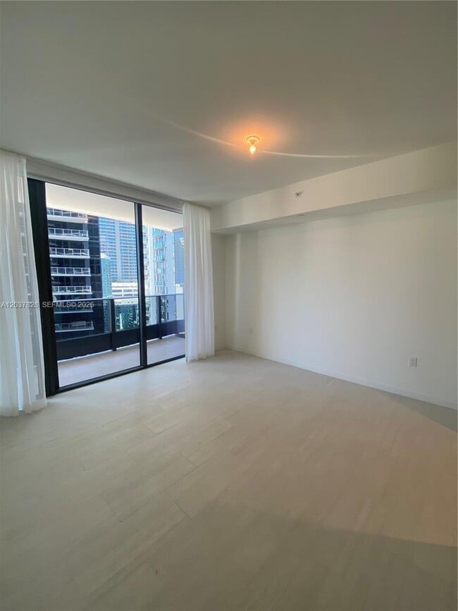 Foto del edificio - 1000 Brickell Plaza