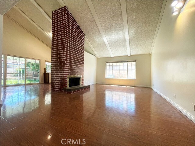 Foto del edificio - 16712 Stowers Ave