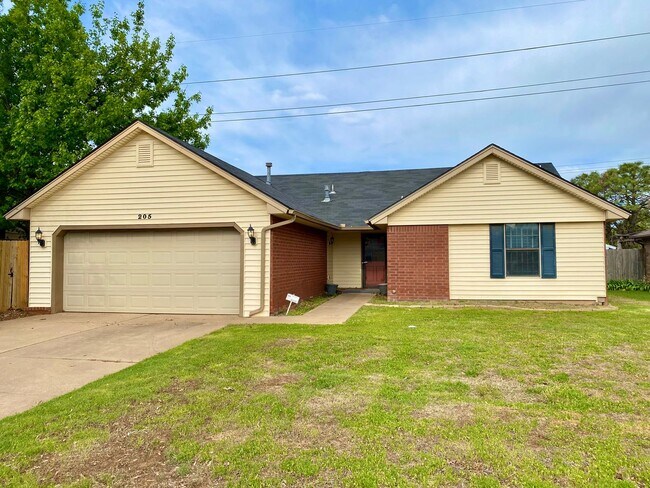 Foto del edificio - Great 3 bed 2 bath home in Edmond!