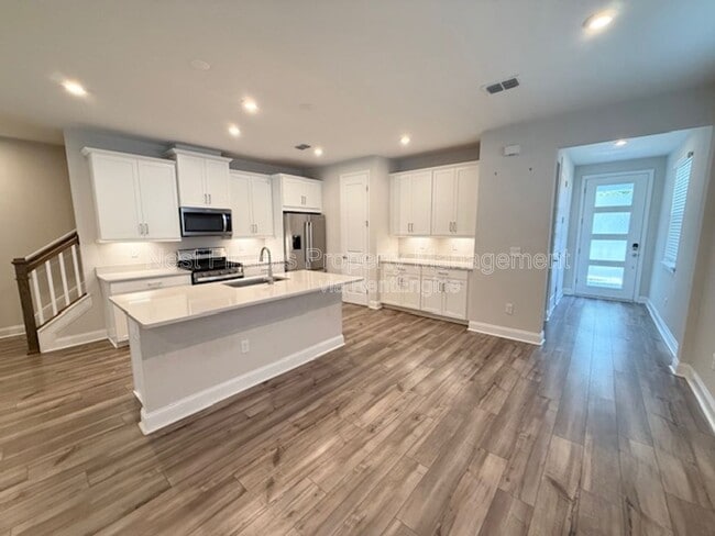 Foto del edificio - 14141 Backbarrier Rd