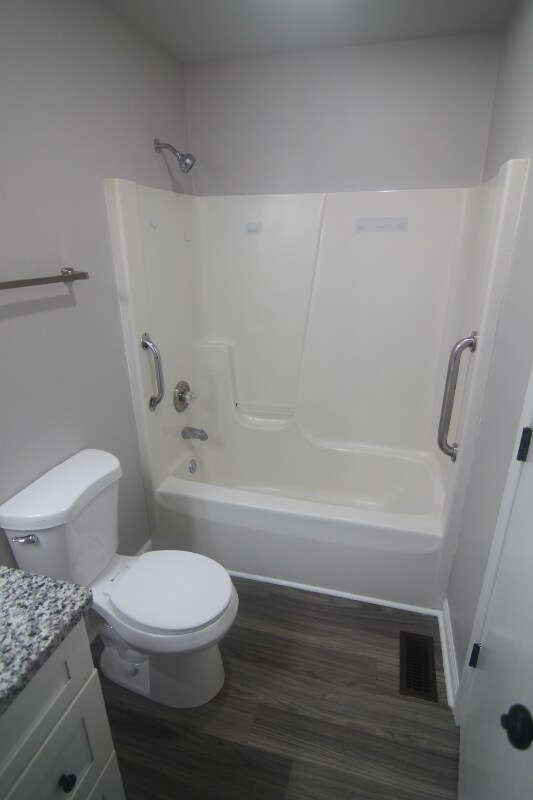 Foto del edificio - 256 Chestnut Ln