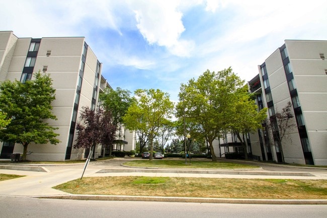 Building Photo - The Americana Apartments