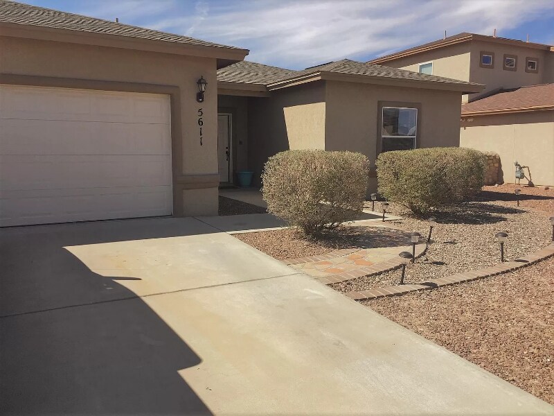 Primary Photo - 5611 Wales Dr