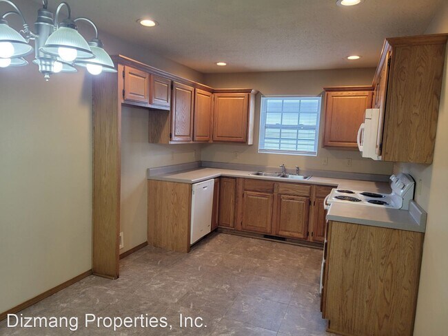 Building Photo - 3 br, 2 bath House - 1030 S. Missouri Ave.
