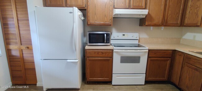 Building Photo - 2823 Coleman Ct