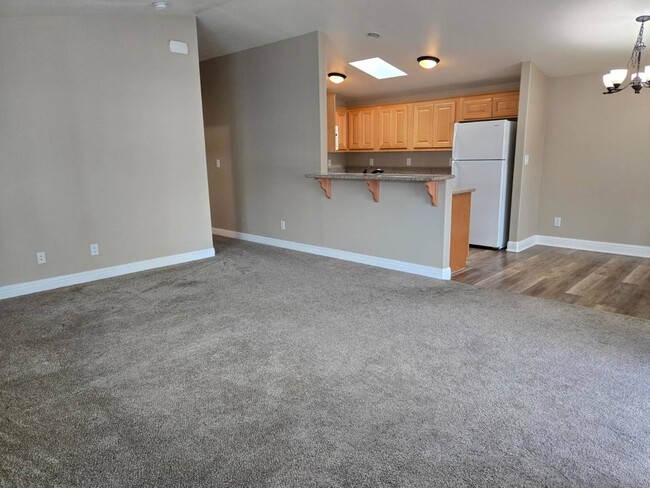 Building Photo - 4823 Pecan Dr