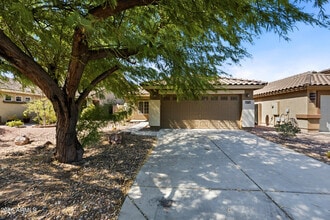 Building Photo - 41284 W Cahill Dr