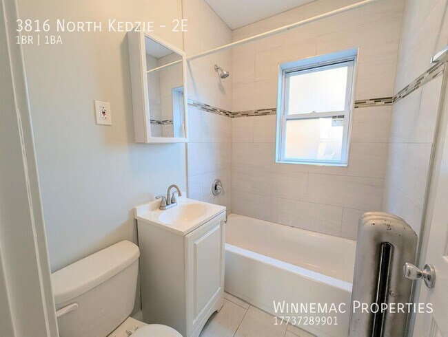 Foto del edificio - 3816 North Kedzie-2E