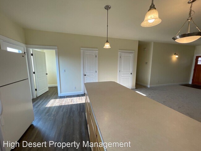 Foto del edificio - 3 br, 2 bath House - 61208 Brookhollow Dr