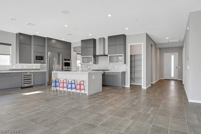 Foto del edificio - 3367 Stone View Ave