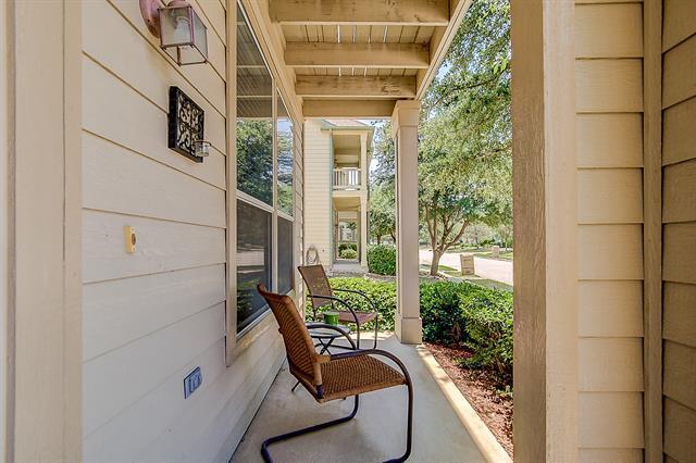Building Photo - 10800 Astor Dr