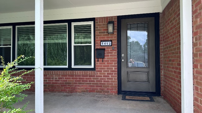 Building Photo - 1412 Carlisle Ct