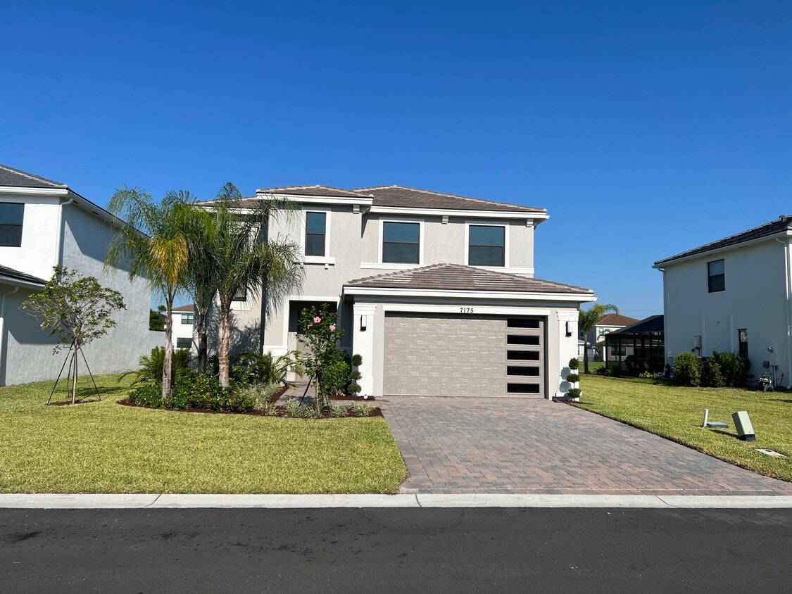 7175 Villamar Way, Lake Worth, FL 33463 House for Rent in Lake Worth