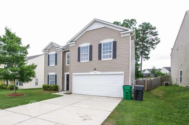 Building Photo - 1723 Bray Dr