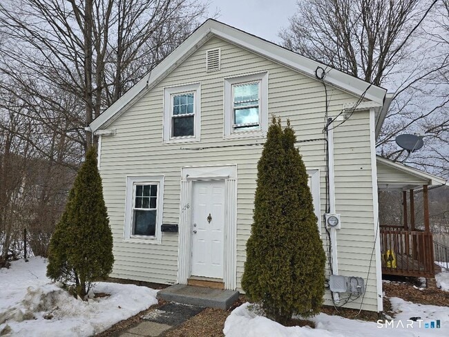 Building Photo - 116 Rosette St