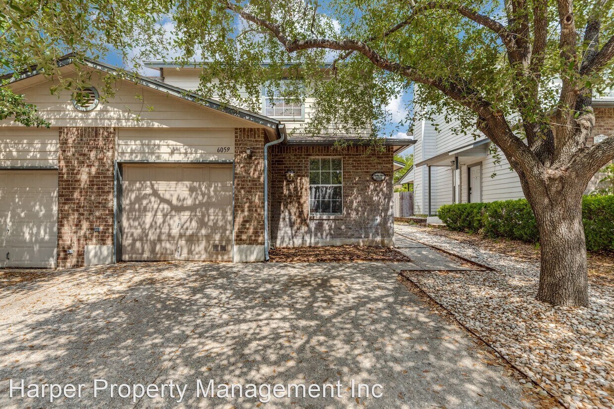 Primary Photo - 3 br, 2.5 bath House - 6059 Bantry Bay