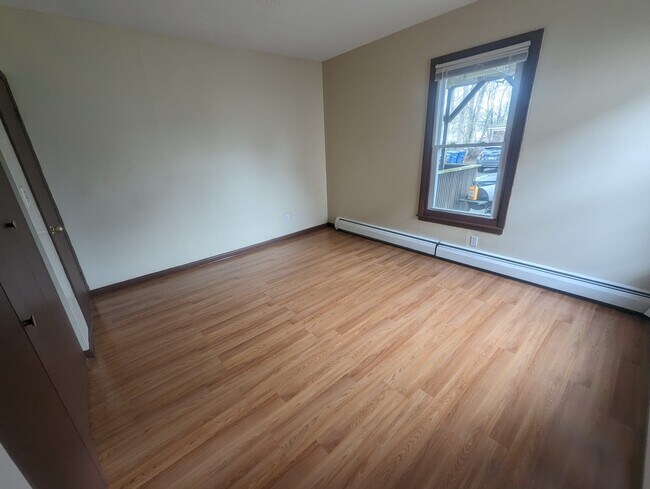 Foto del edificio - 244 W Ivy St