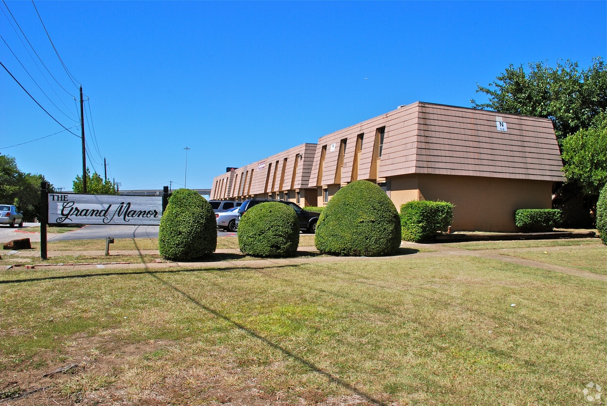 Grand Manor Apartments Grand Prairie, TX