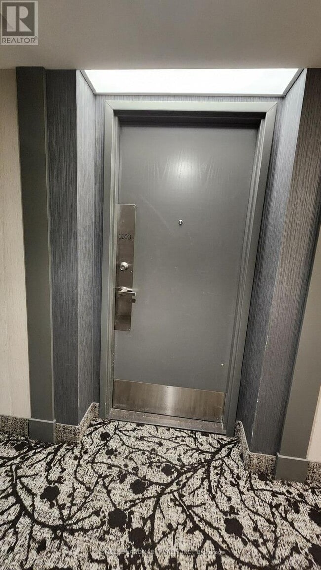 Building Photo - 6 Humberline Dr