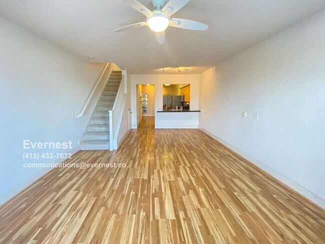 Foto del edificio - 1528 Brunswig Ln