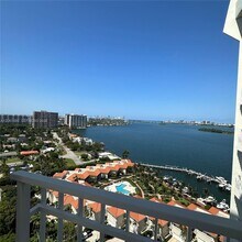 Building Photo - 4000 Towerside Terrace