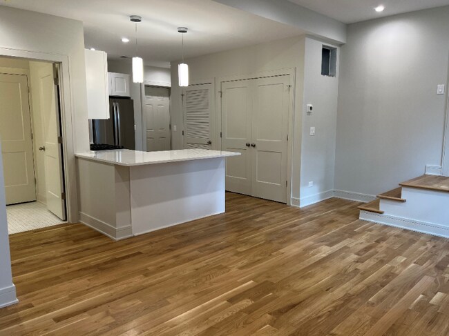 Foto del edificio - 2556 N St Louis Ave