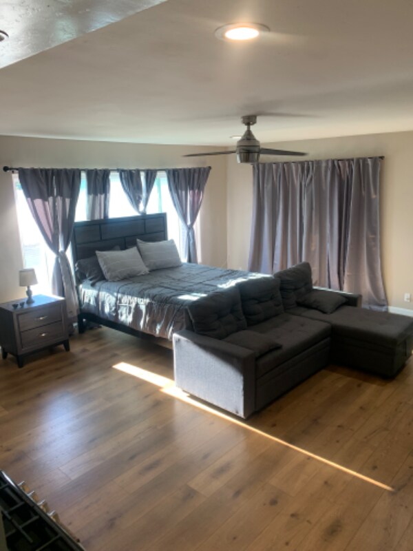 Building Photo - 7514 Cuyamaca Ave