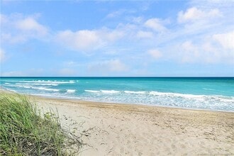 Building Photo - 1289 NE Ocean Blvd