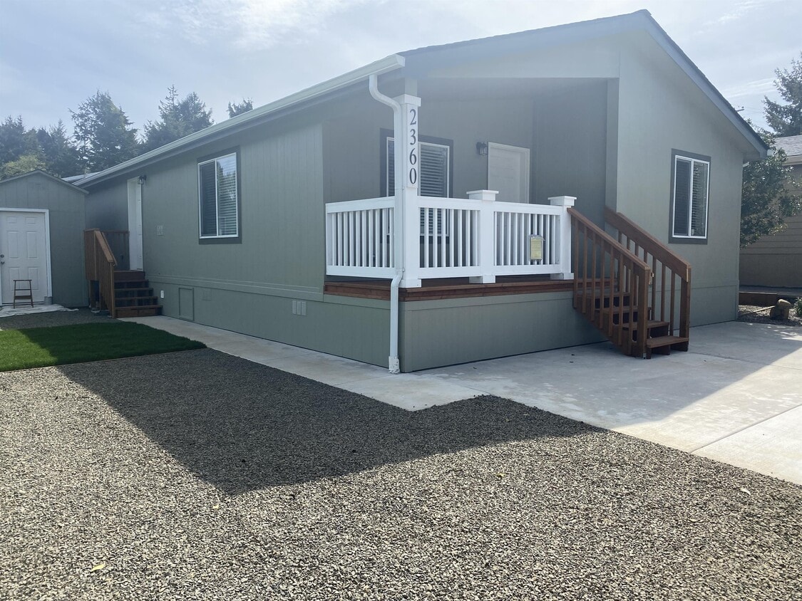 2360 NE 29th St, Lincoln City, OR 97367 House Rental in Lincoln City