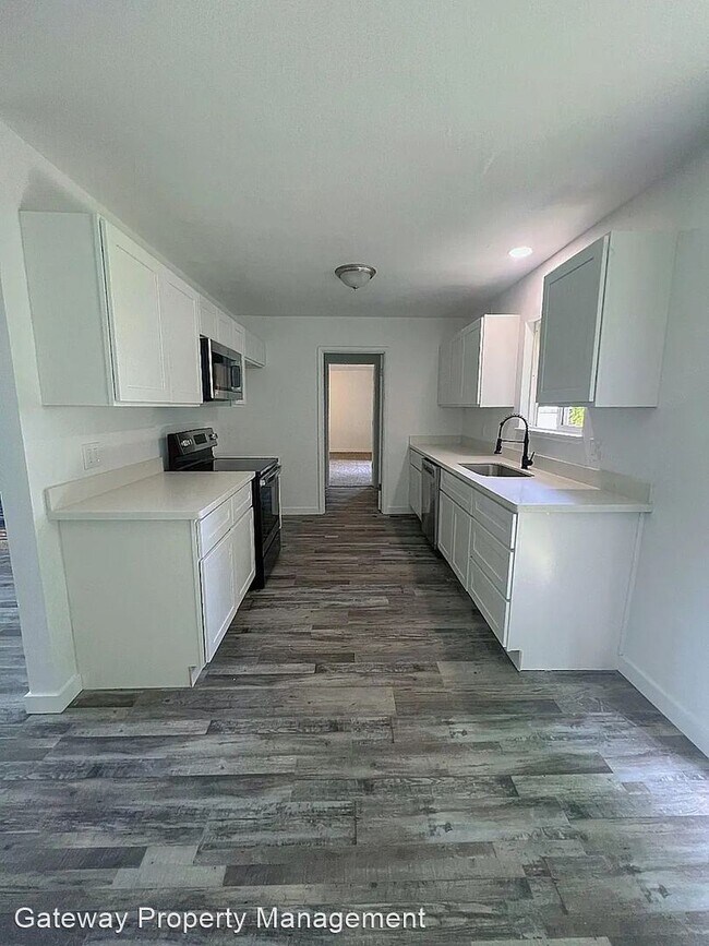 Building Photo - 4 br, 2 bath House - 2322 Callanan Street