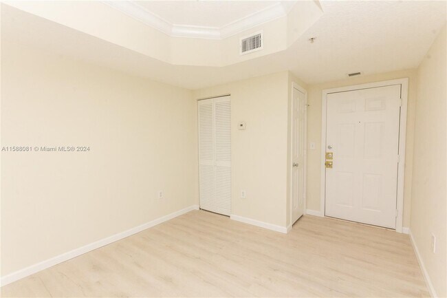 Building Photo - 231 SW 116th Ave