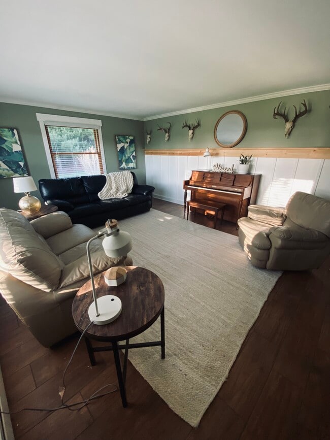 Building Photo - 4105 60th St