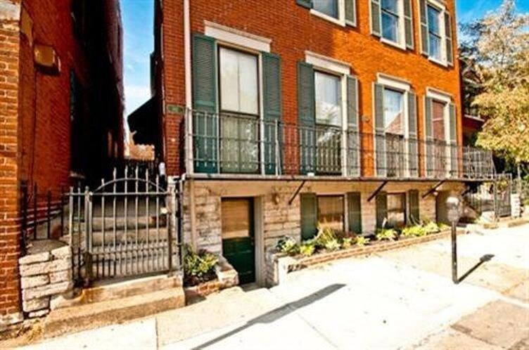 Primary Photo - 112 E 5th St