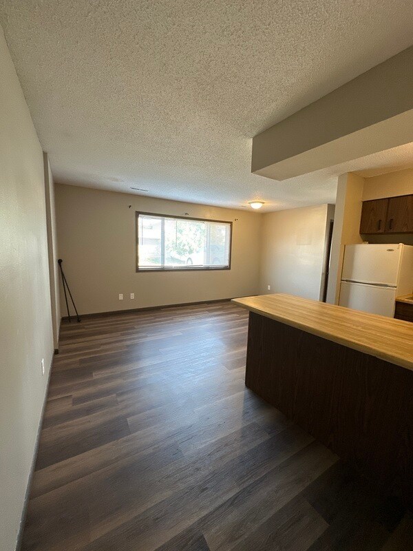 Foto del edificio - 980 Eisenhower Rd