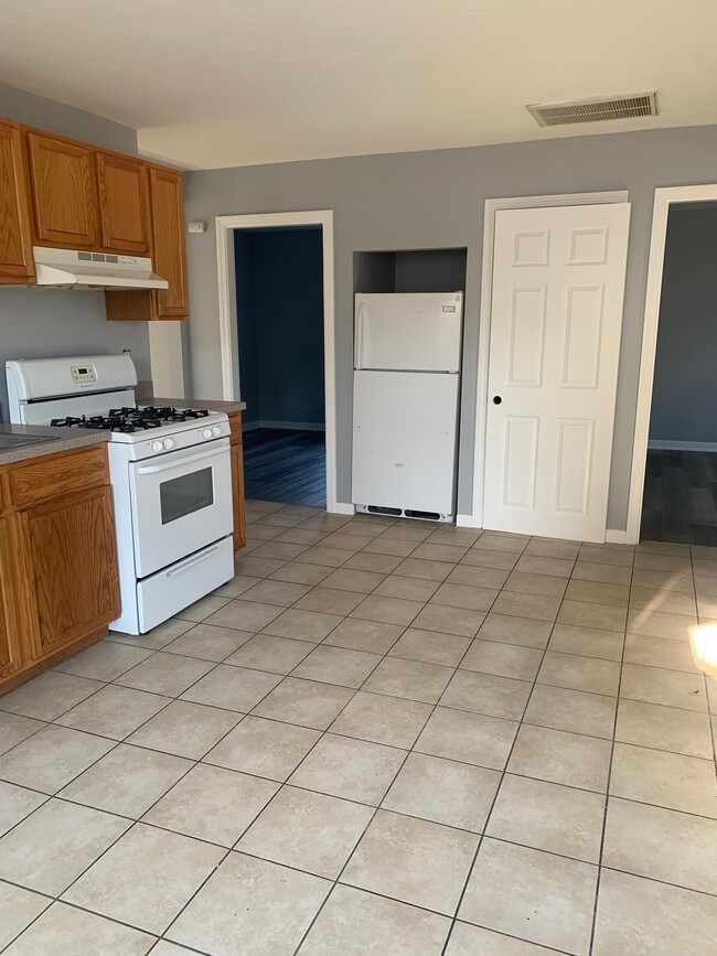 kitchen - 232 Broadway